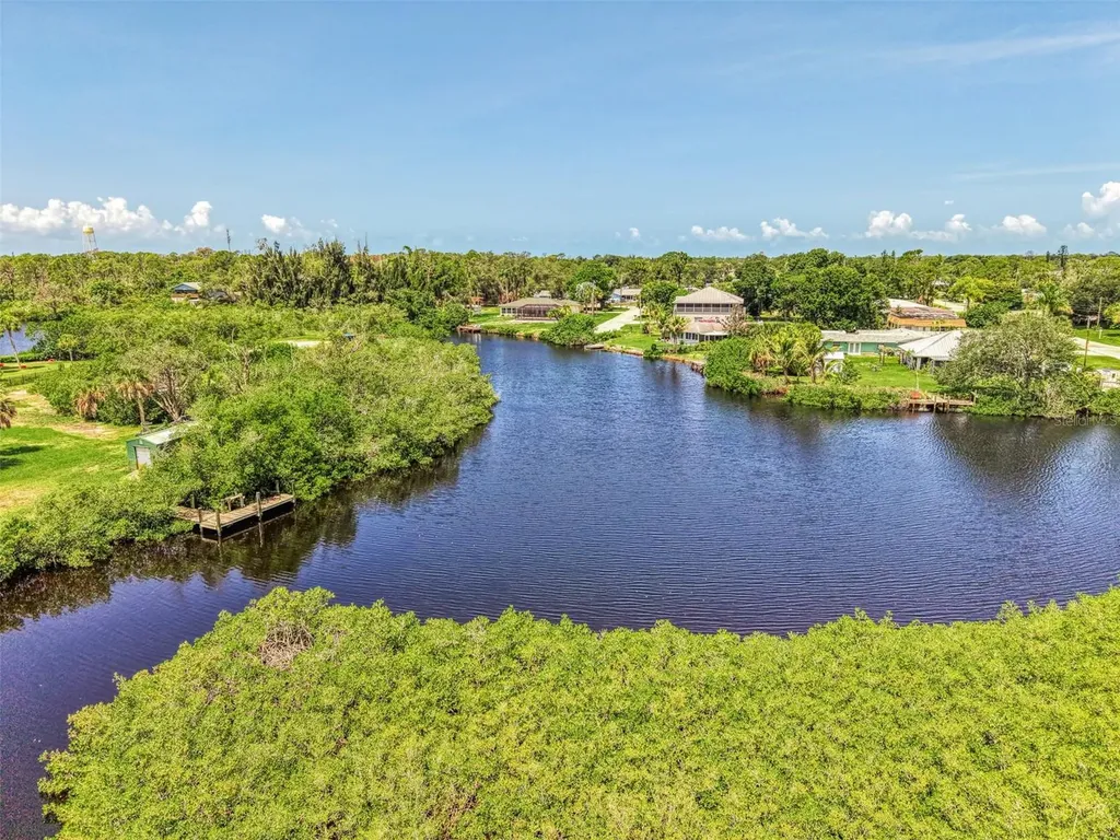 140 S Oxford Drive Englewood FL 34223