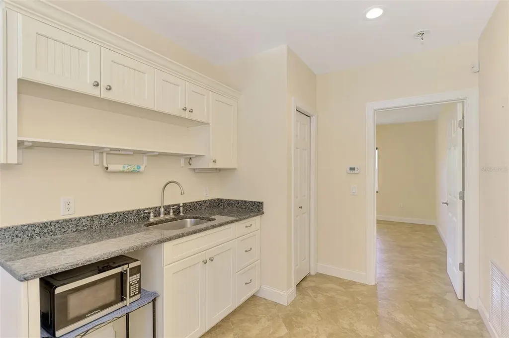 140 S Oxford Drive Englewood FL 34223