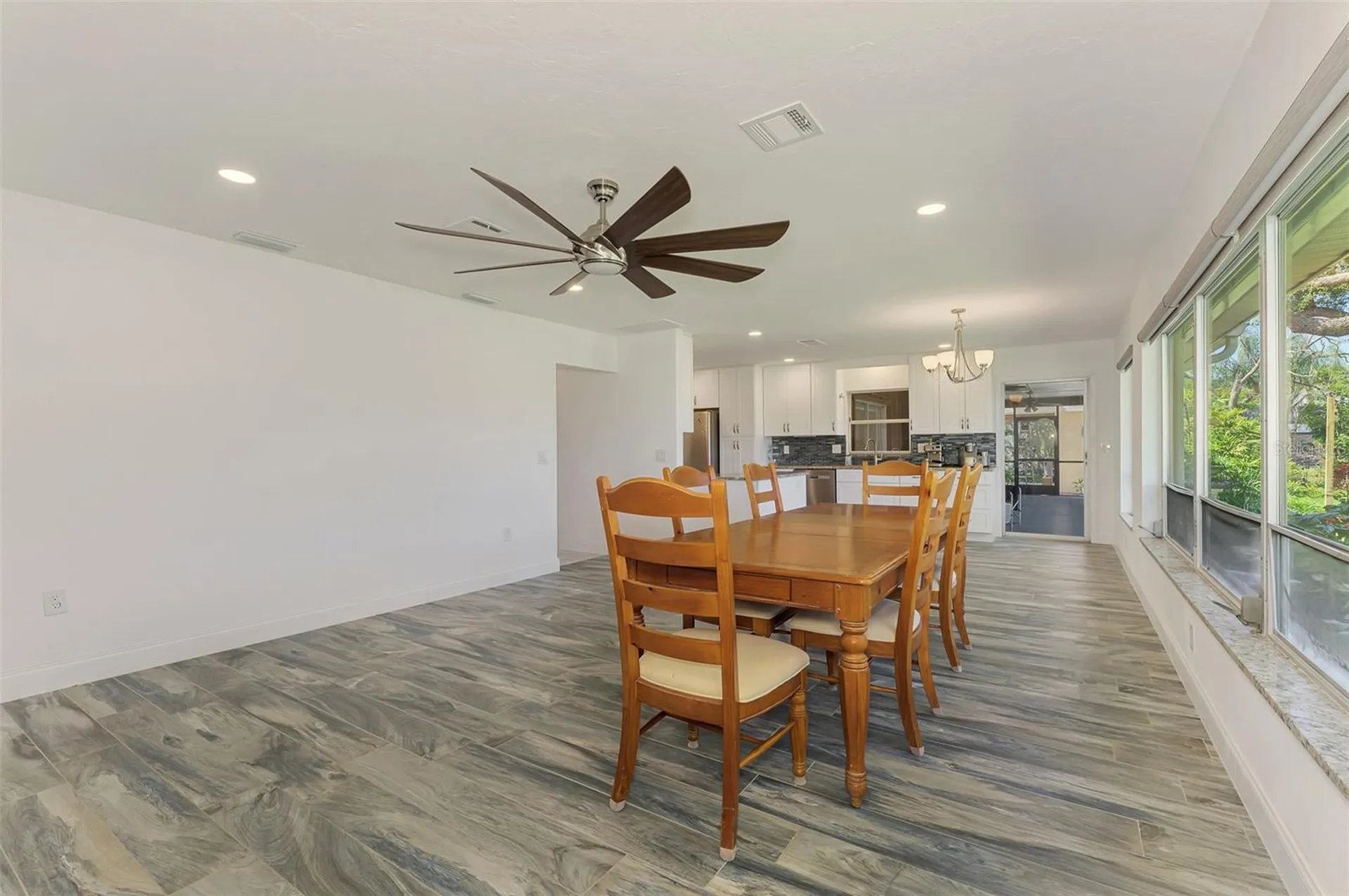 140 S Oxford Drive Englewood FL 34223
