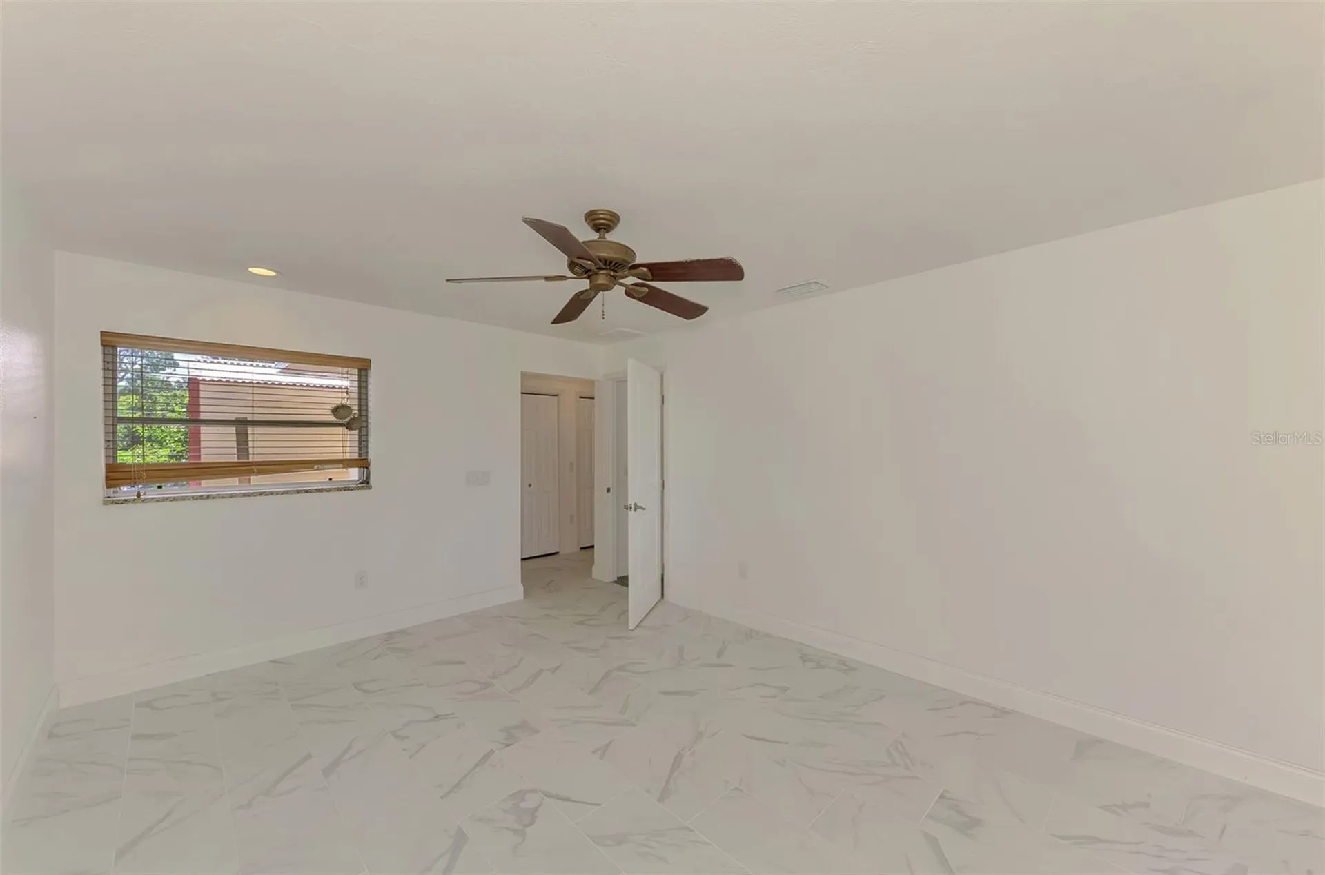 140 S Oxford Drive Englewood FL 34223
