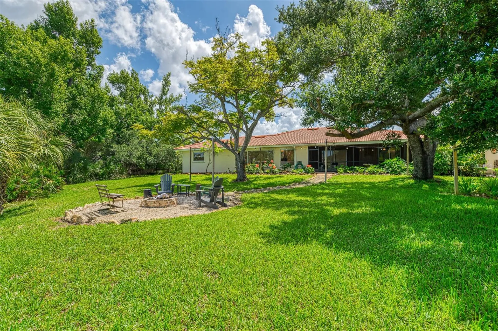 140 S Oxford Drive Englewood FL 34223