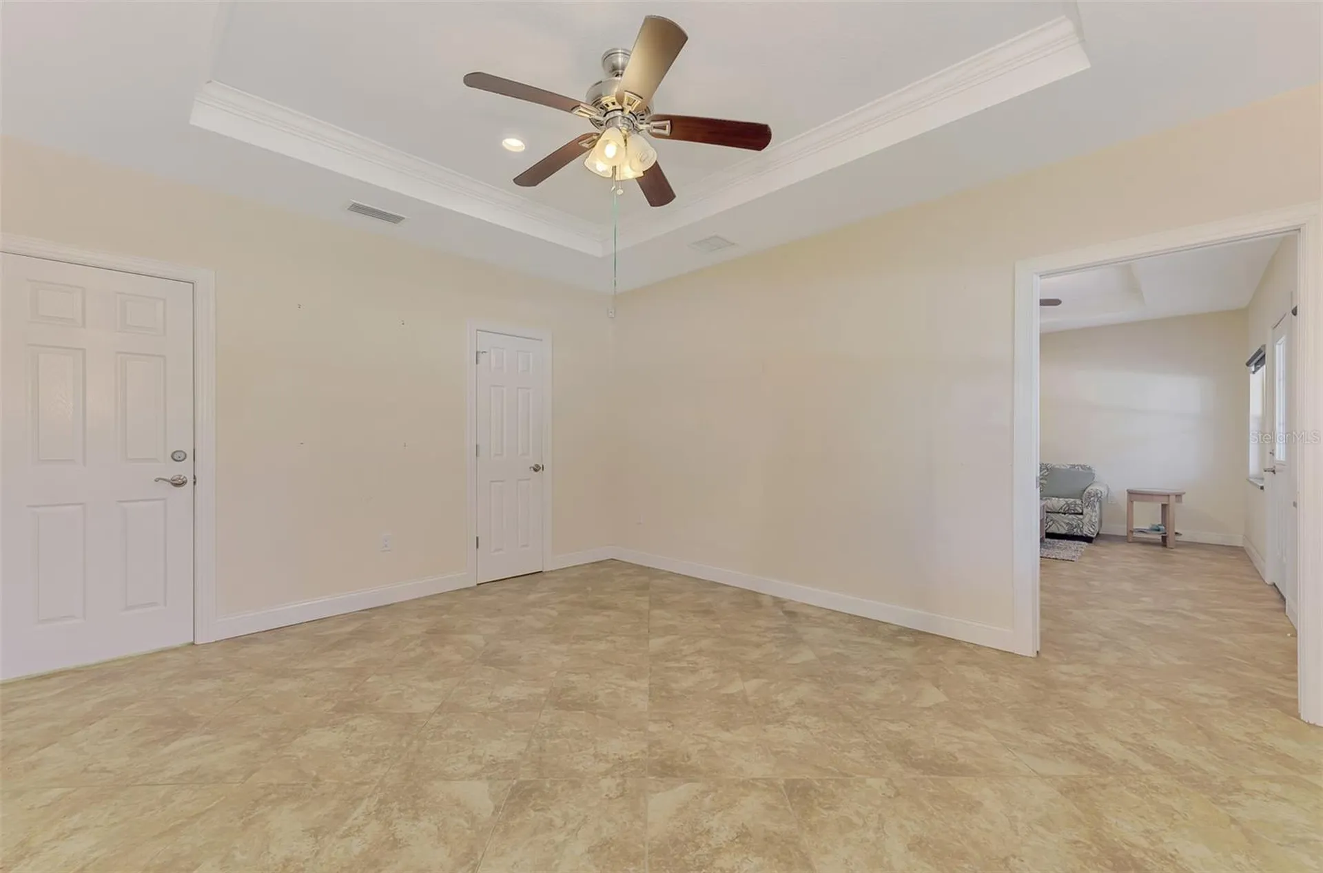 140 S Oxford Drive Englewood FL 34223