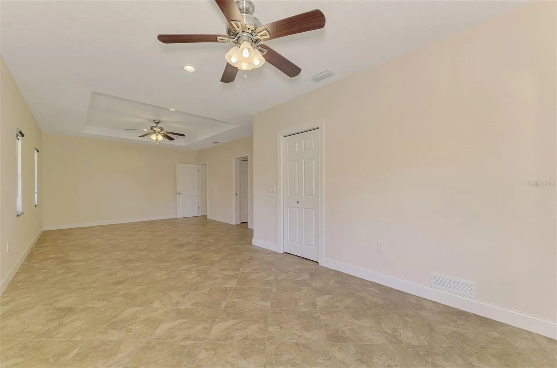 140 S Oxford Drive Englewood FL 34223