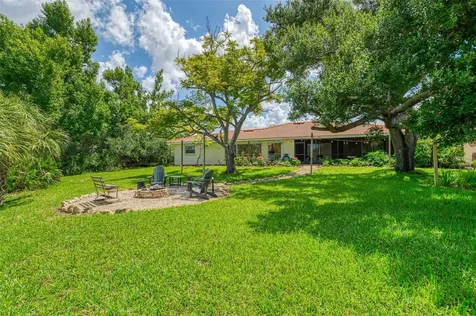 140 S Oxford Drive Englewood FL 34223