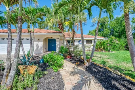 140 S Oxford Drive Englewood FL 34223