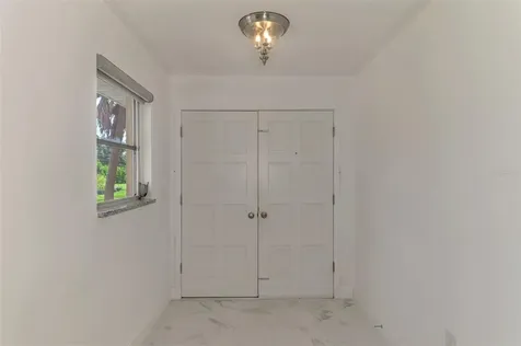 140 S Oxford Drive Englewood FL 34223