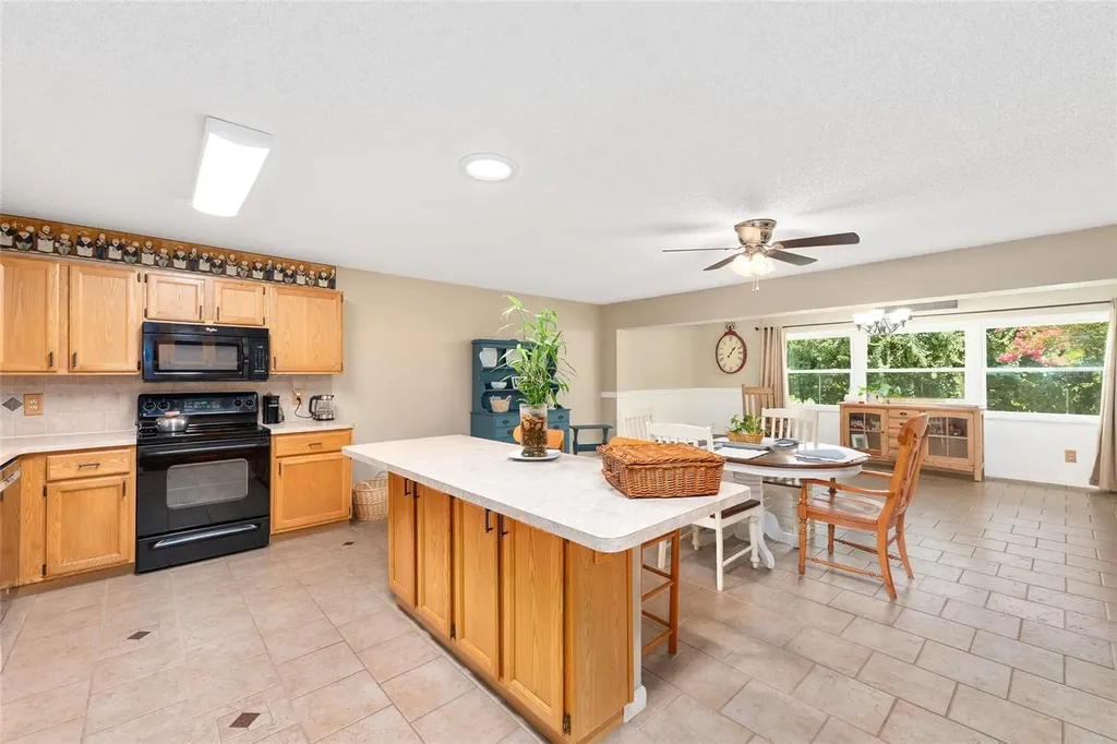 8555 SW 93rd Street Ocala FL 34481