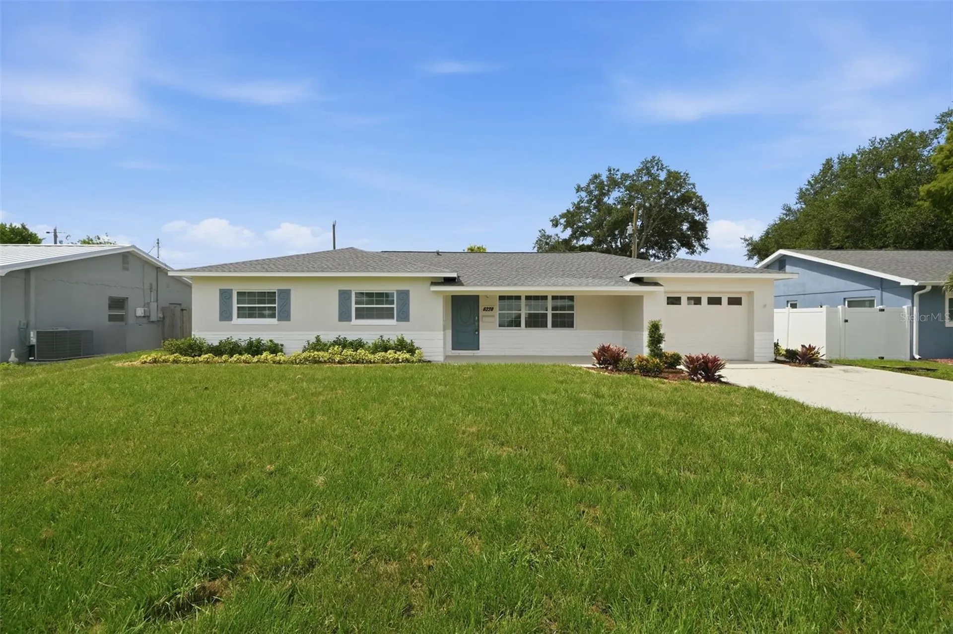 6220 27th Avenue N St Petersburg FL 33710