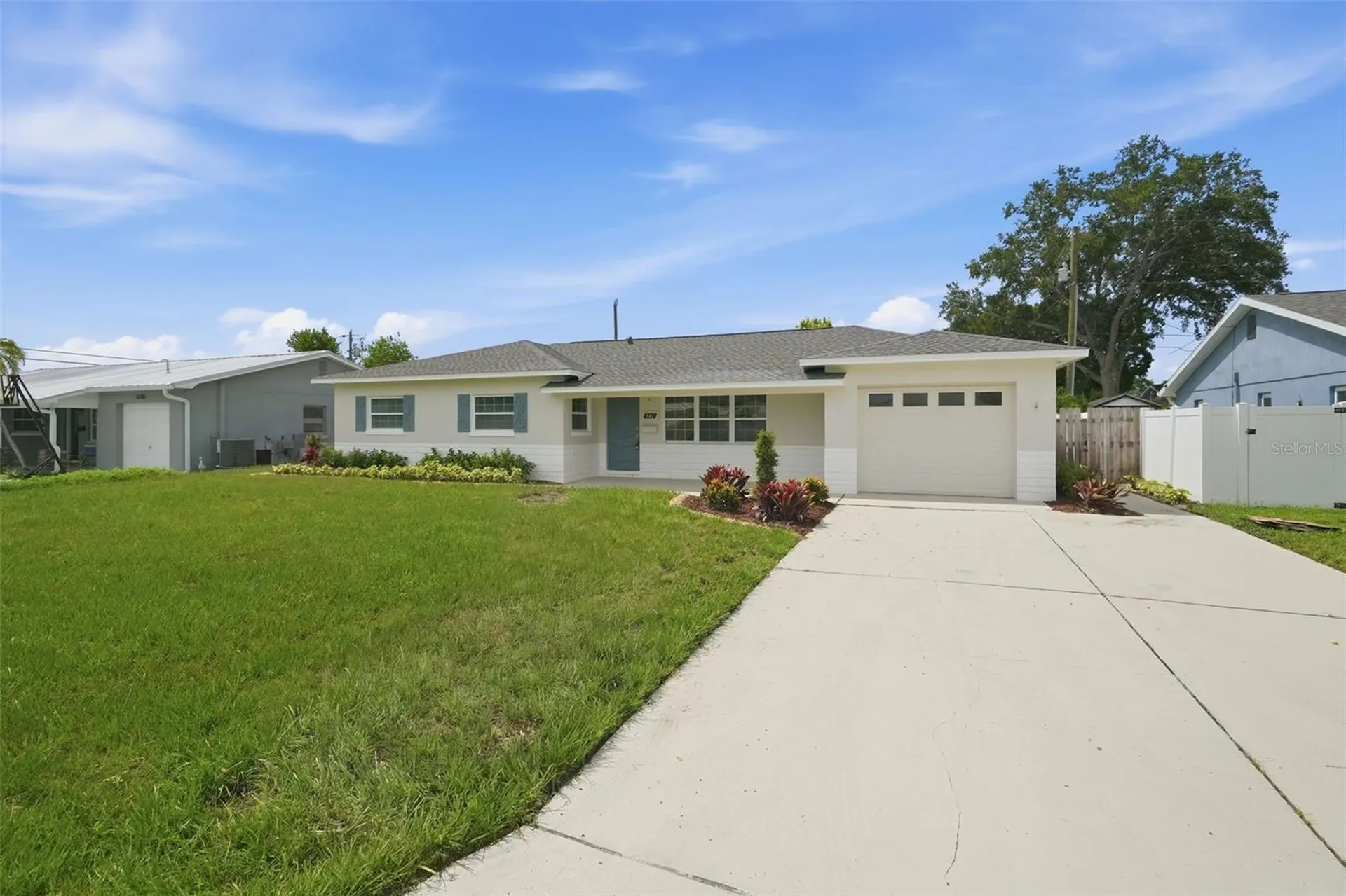 6220 27th Avenue N St Petersburg FL 33710