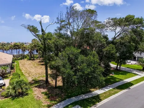 81 S Riverwalk Drive Palm Coast FL 32137