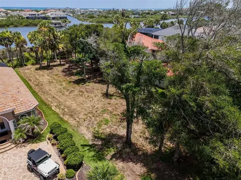 81 S Riverwalk Drive Palm Coast FL 32137