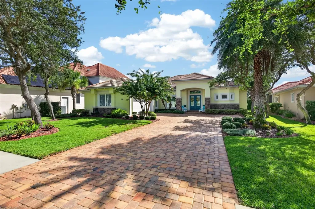 28 N Waterview Drive Palm Coast FL 32137