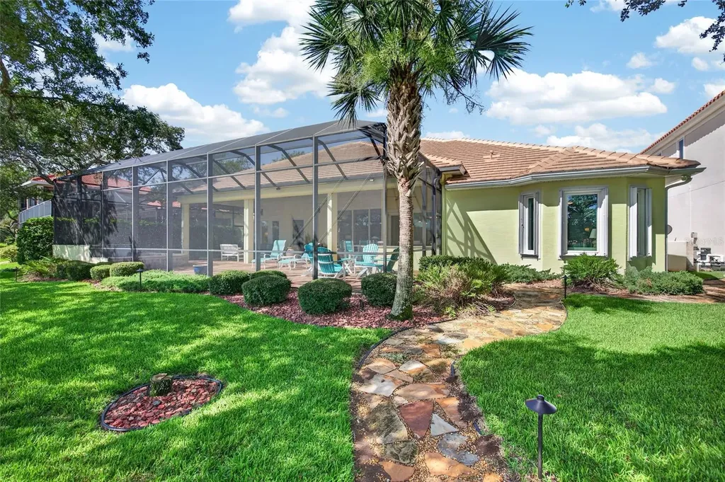 28 N Waterview Drive Palm Coast FL 32137