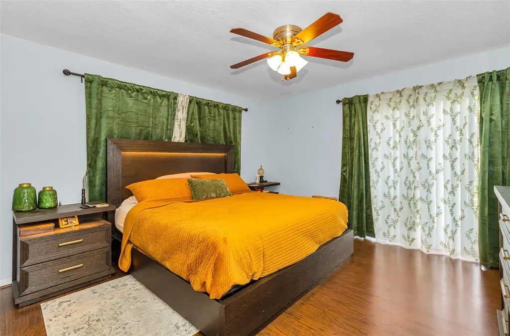 1760 E Orangeside Road Palm Harbor FL 34683