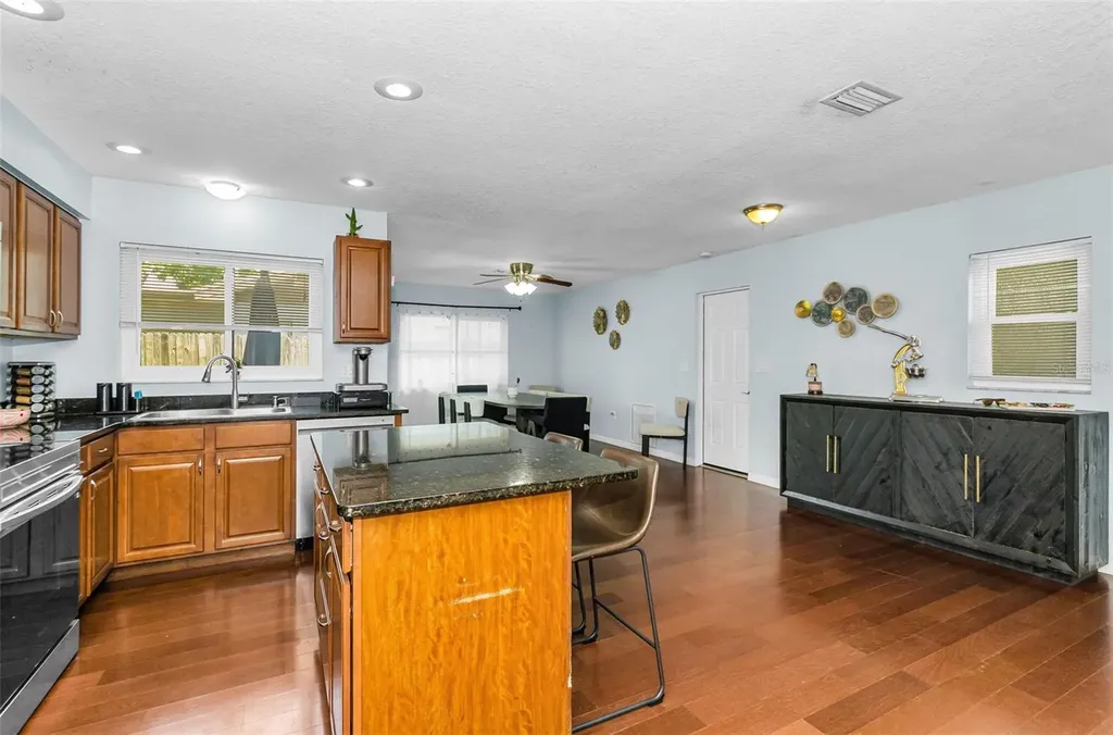 1760 E Orangeside Road Palm Harbor FL 34683
