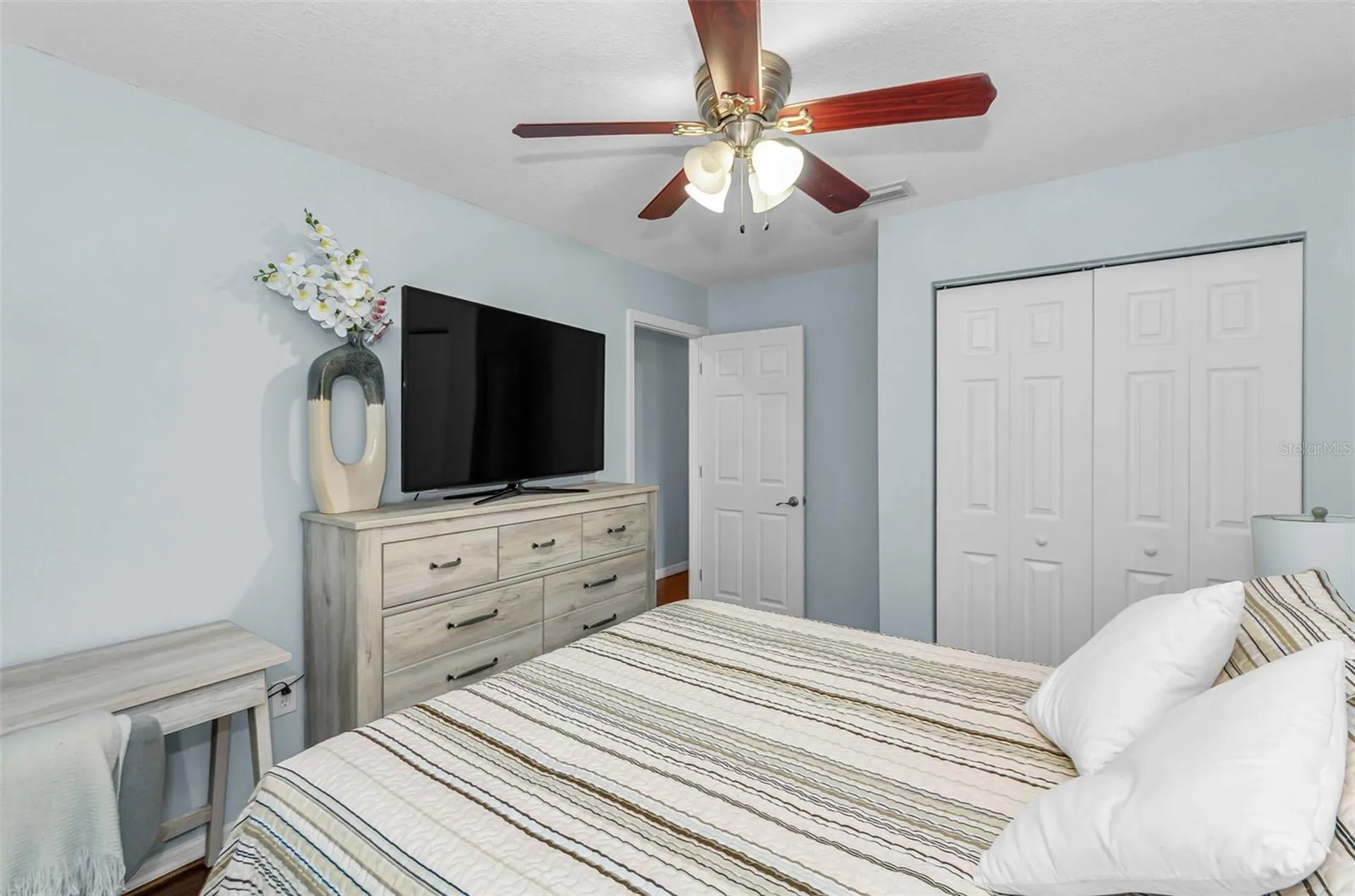 1760 E Orangeside Road Palm Harbor FL 34683