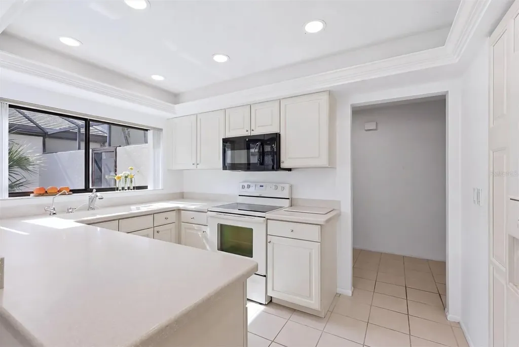 3615 Glen Oaks Manor Drive Sarasota FL 34232
