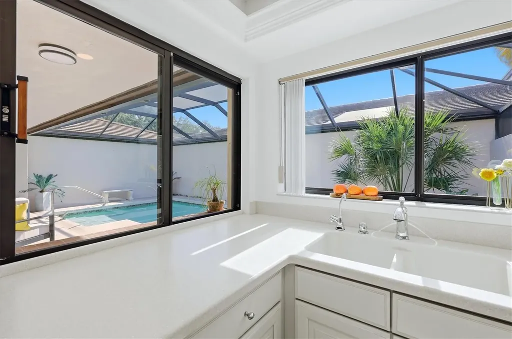 3615 Glen Oaks Manor Drive Sarasota FL 34232