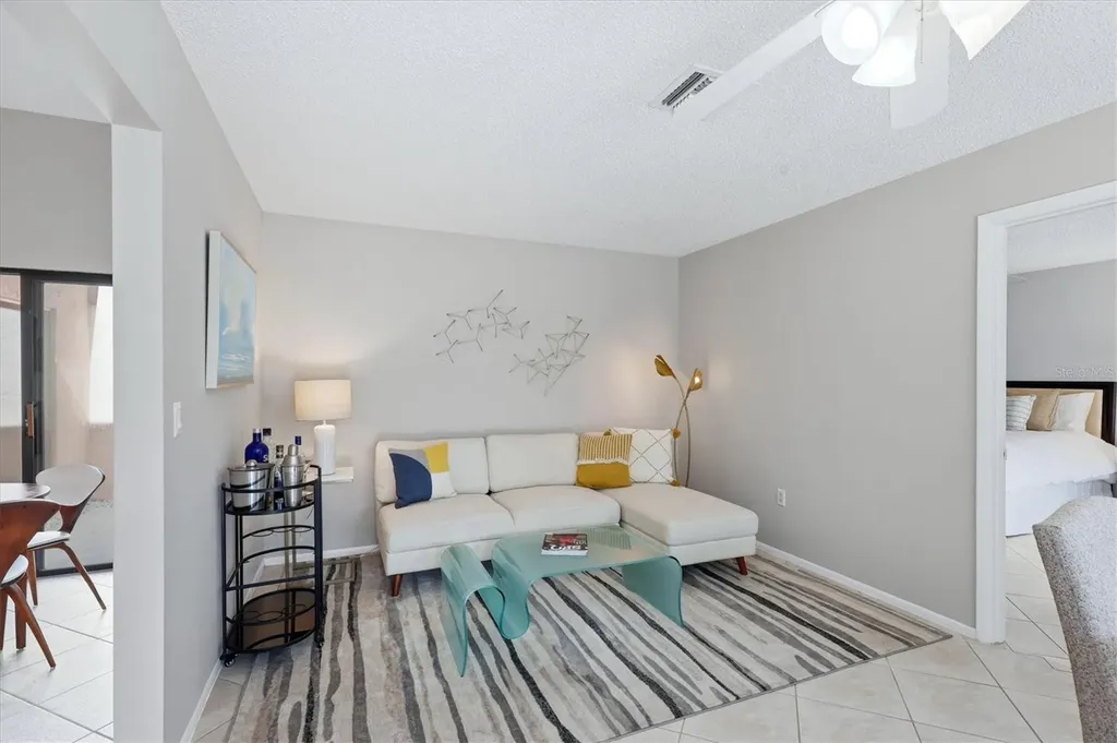 3615 Glen Oaks Manor Drive Sarasota FL 34232