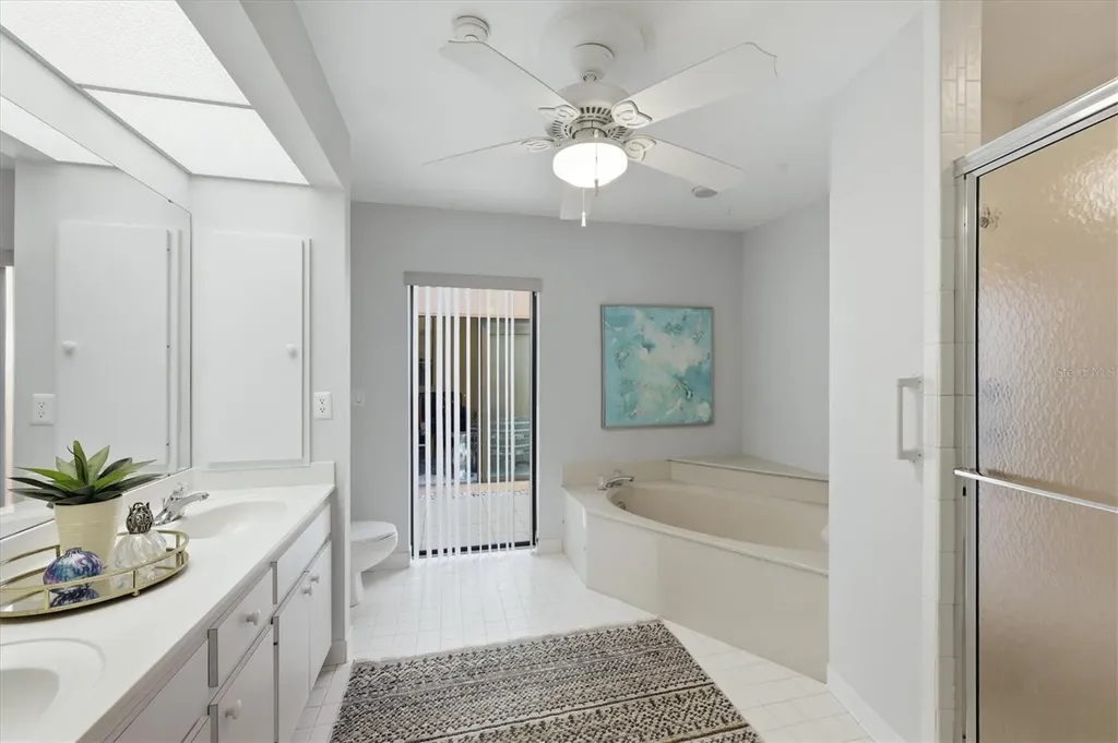 3615 Glen Oaks Manor Drive Sarasota FL 34232