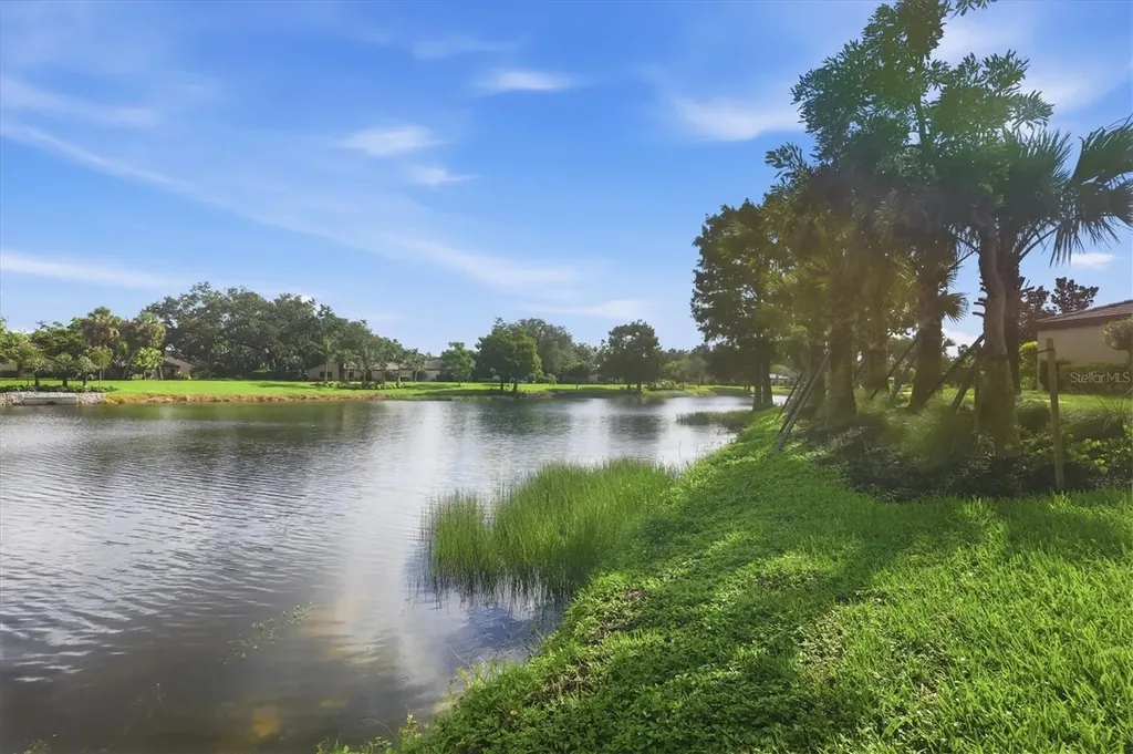 3615 Glen Oaks Manor Drive Sarasota FL 34232