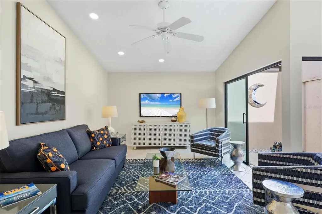 3615 Glen Oaks Manor Drive Sarasota FL 34232