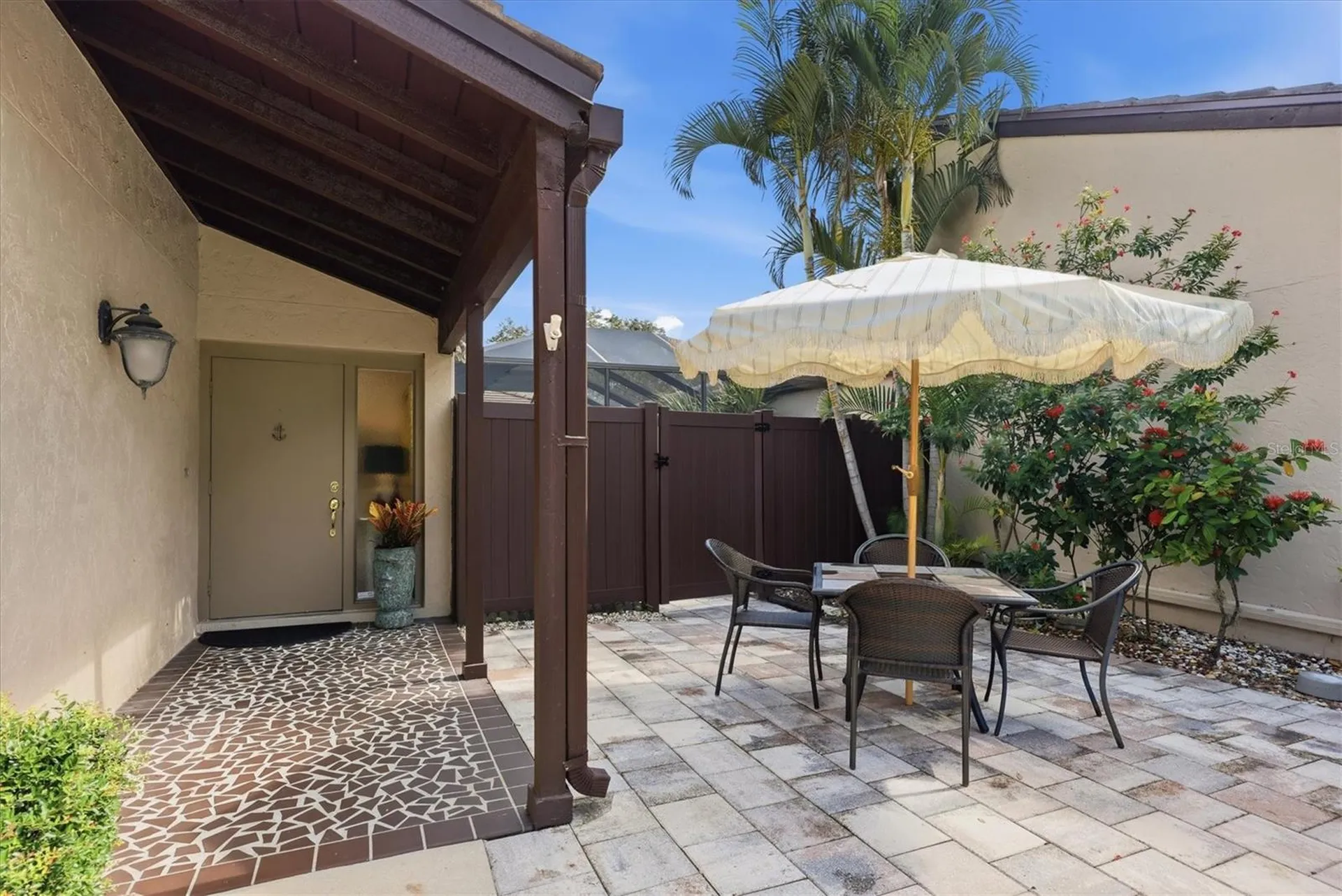 3615 Glen Oaks Manor Drive Sarasota FL 34232