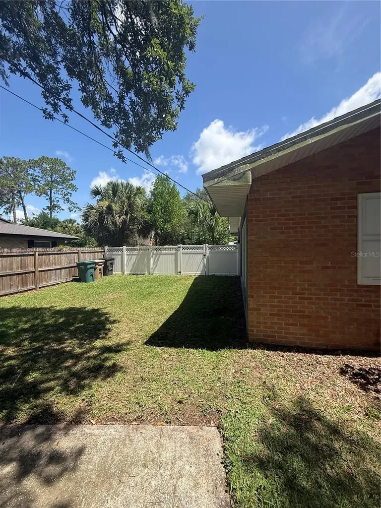 4025 SE 17th Street Ocala FL 34471