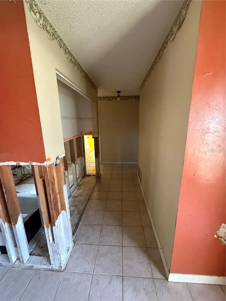 4025 SE 17th Street Ocala FL 34471