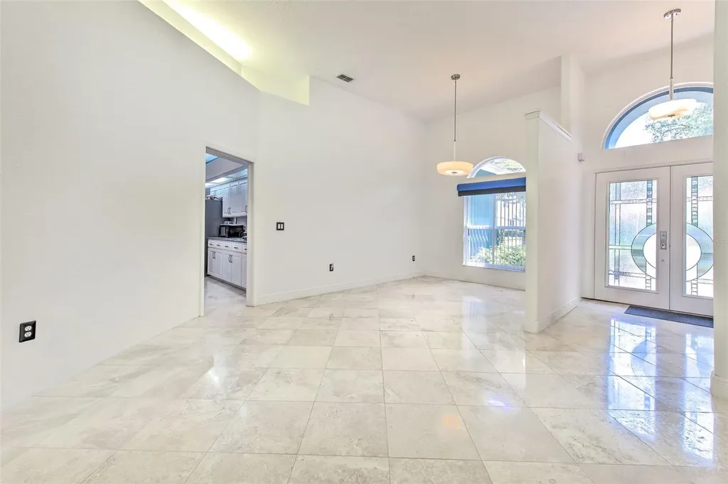2809 Barret Avenue Plant City FL 33566