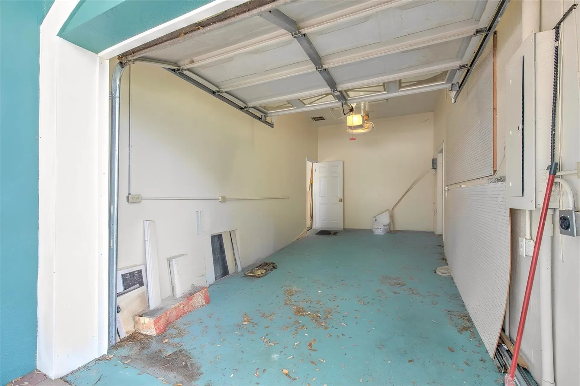 2809 Barret Avenue Plant City FL 33566