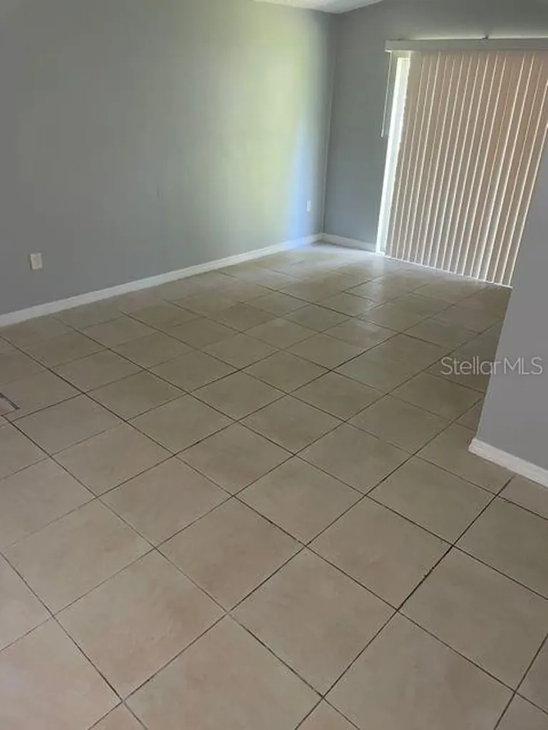 419 Pineapple Street Tarpon Springs FL 34689
