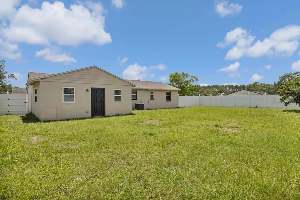 8149 Justin Road S Jacksonville FL 32210