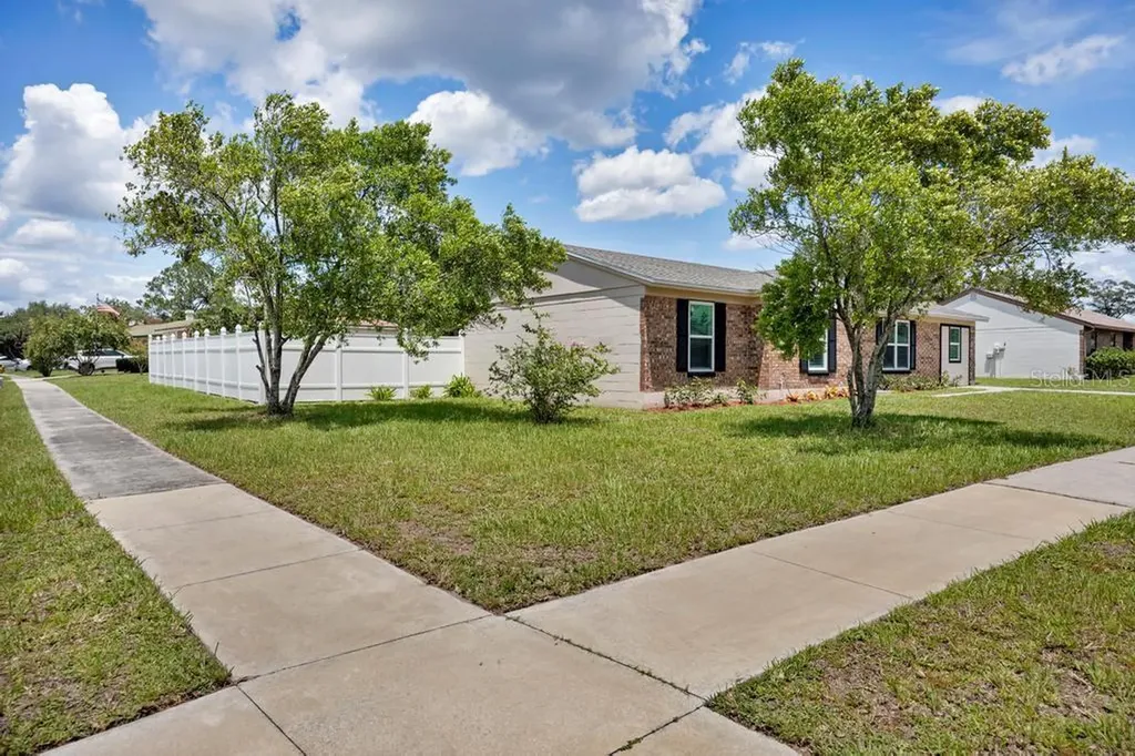 8149 Justin Road S Jacksonville FL 32210