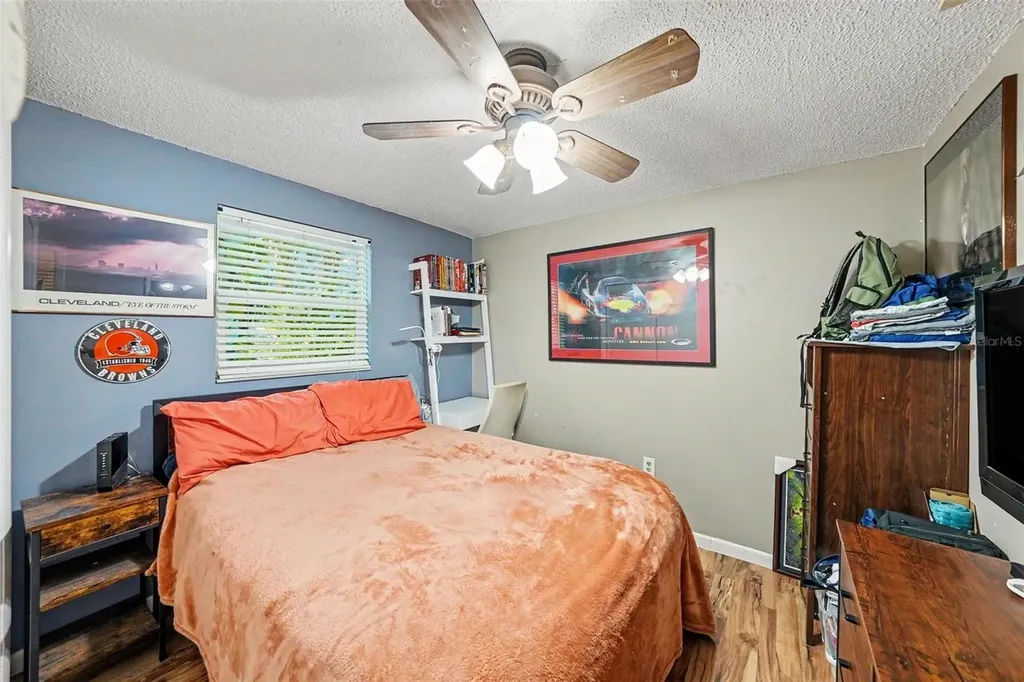 12320 Woodleigh Avenue Tampa FL 33612