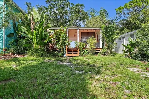 12320 Woodleigh Avenue Tampa FL 33612