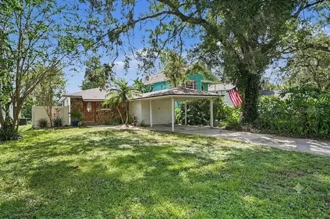 12320 Woodleigh Avenue Tampa FL 33612