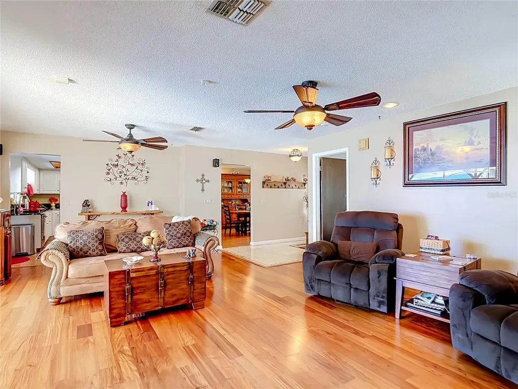 3008 Ripplewood Drive Seffner FL 33584