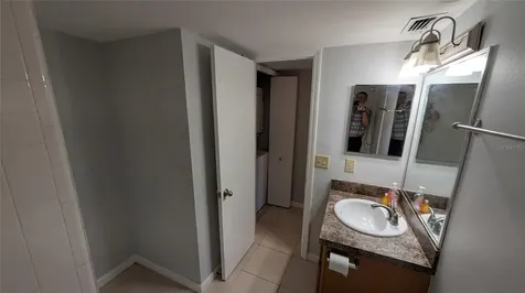 2882 Plaza Terrace Drive Orlando FL 32803