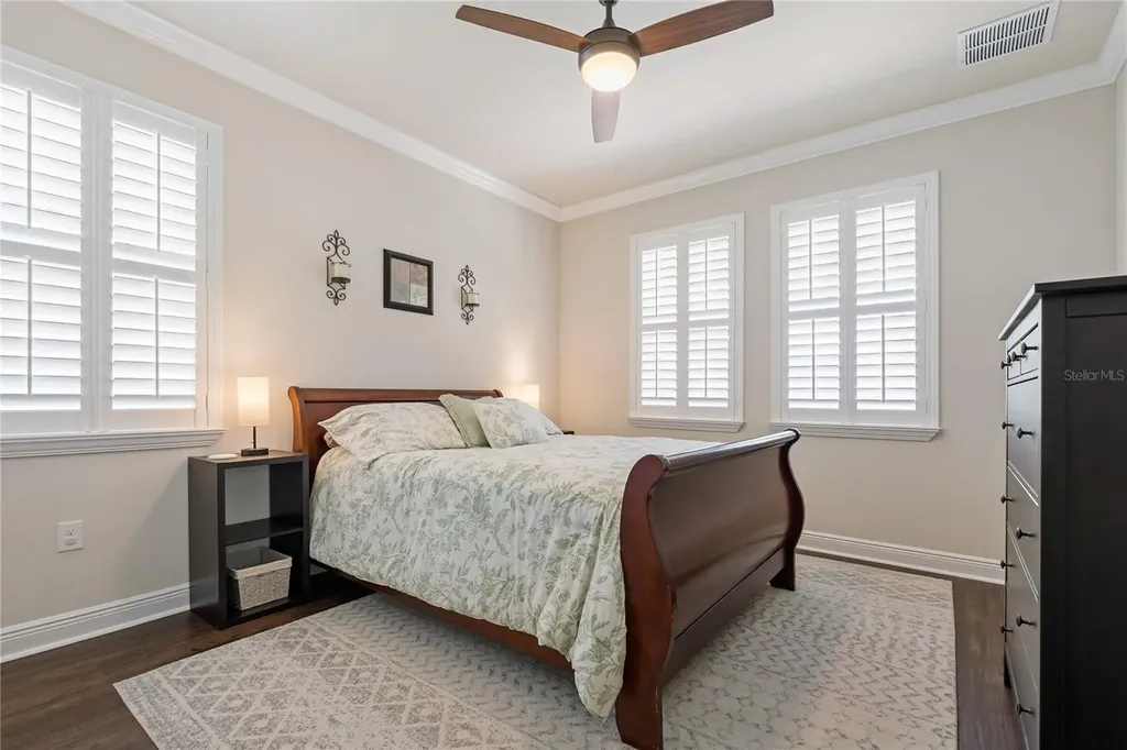 597 Ozona Village Drive Palm Harbor FL 34683