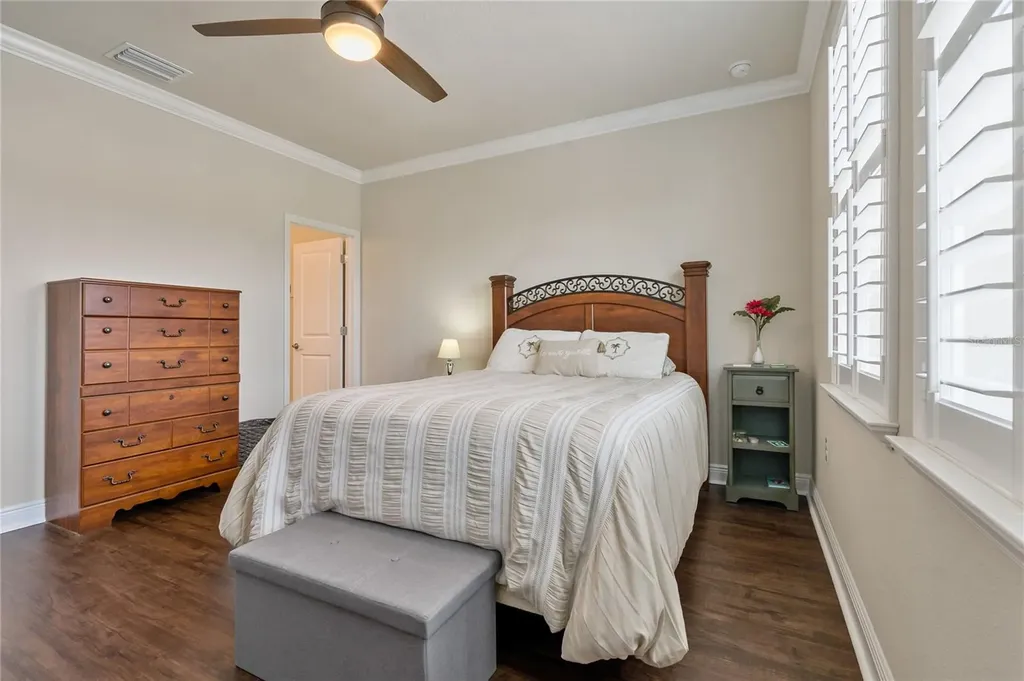 597 Ozona Village Drive Palm Harbor FL 34683