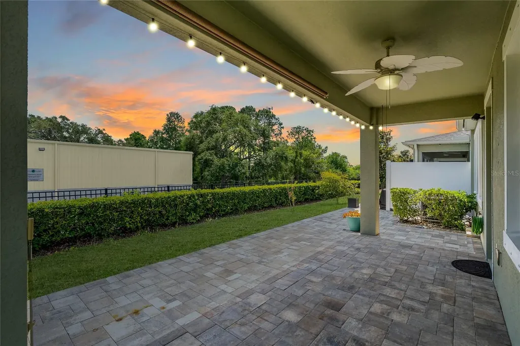 597 Ozona Village Drive Palm Harbor FL 34683