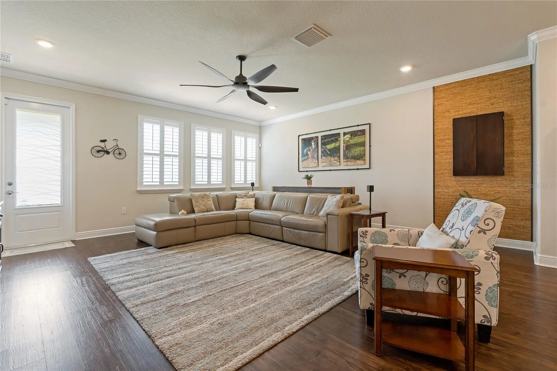 597 Ozona Village Drive Palm Harbor FL 34683