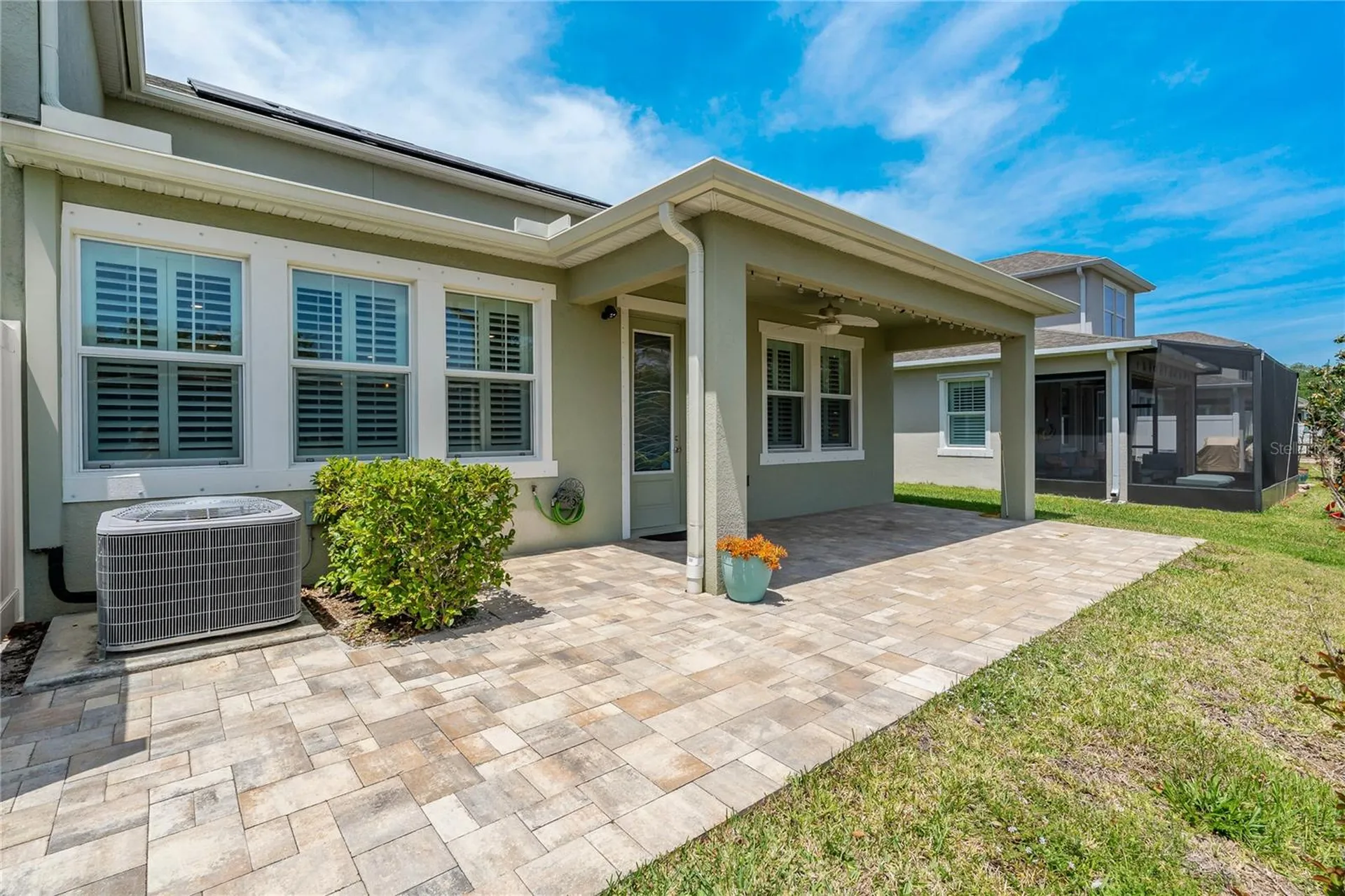 597 Ozona Village Drive Palm Harbor FL 34683