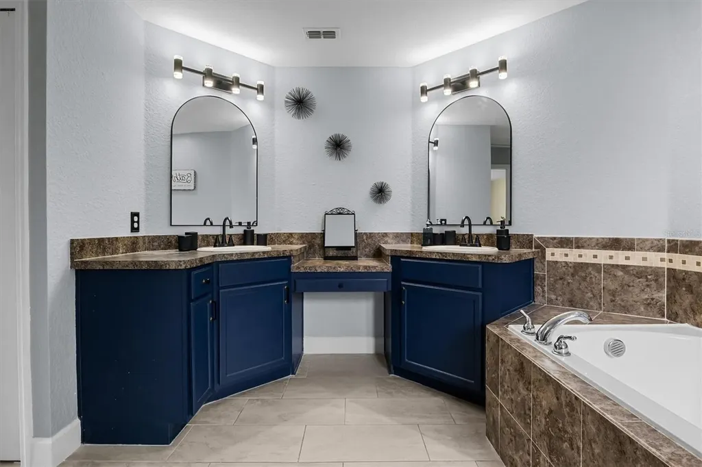 133 Crossing Drive Lakeland FL 33809