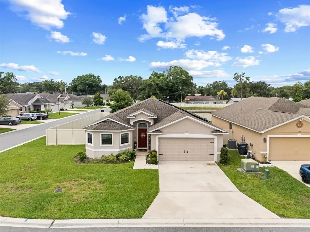 133 Crossing Drive Lakeland FL 33809