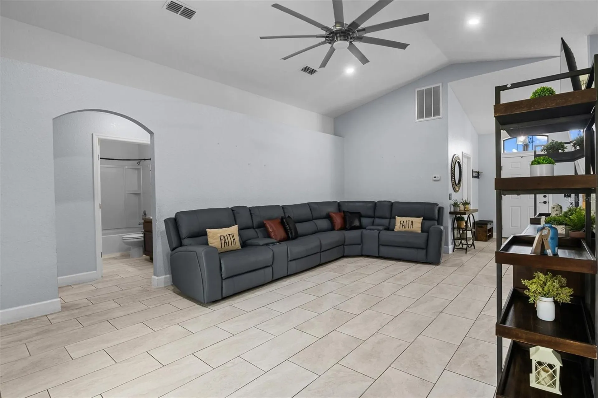 133 Crossing Drive Lakeland FL 33809
