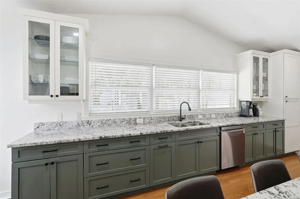 517 Avery Avenue Crystal Beach FL 34681