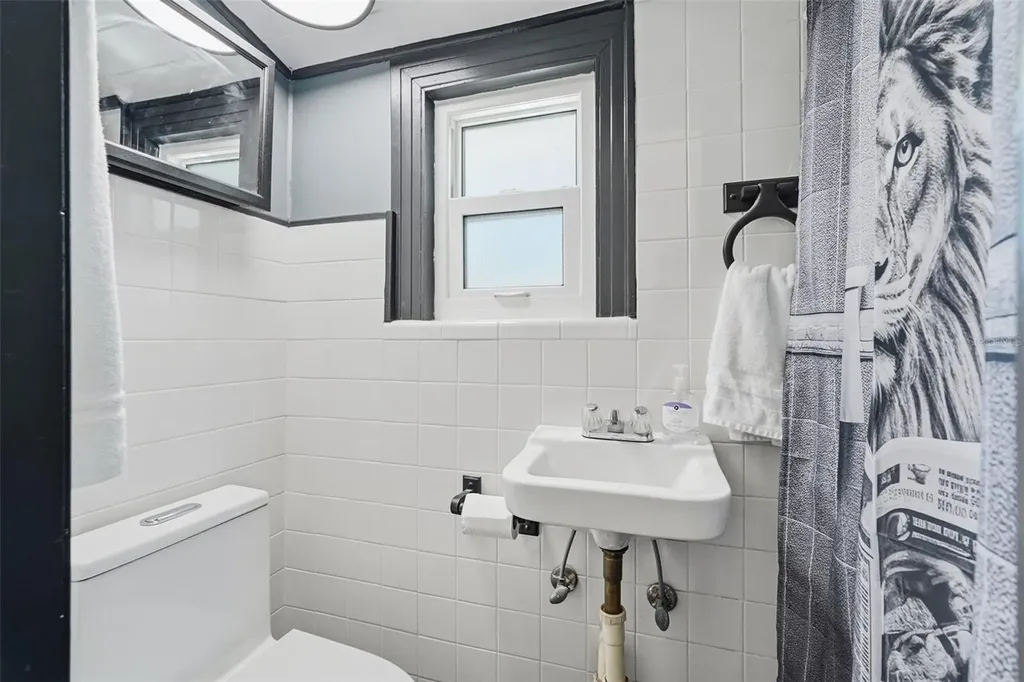 517 Avery Avenue Crystal Beach FL 34681