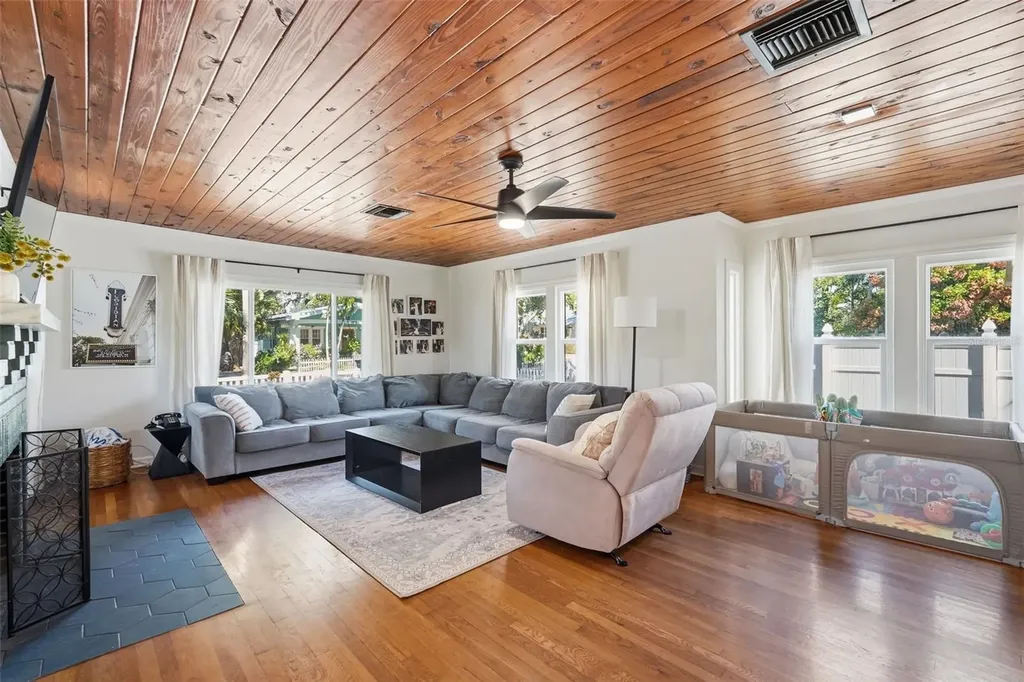 517 Avery Avenue Crystal Beach FL 34681